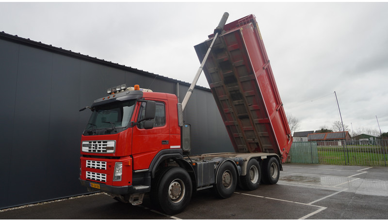 Terberg FM 2000/440 8X8 TIPPER 22.3 M3 647.000KM - Самосвал: фото 2 Terberg FM 2000/440 8X8 TIPPER 22.3 M3 647.000KM - Самосвал: фото 2