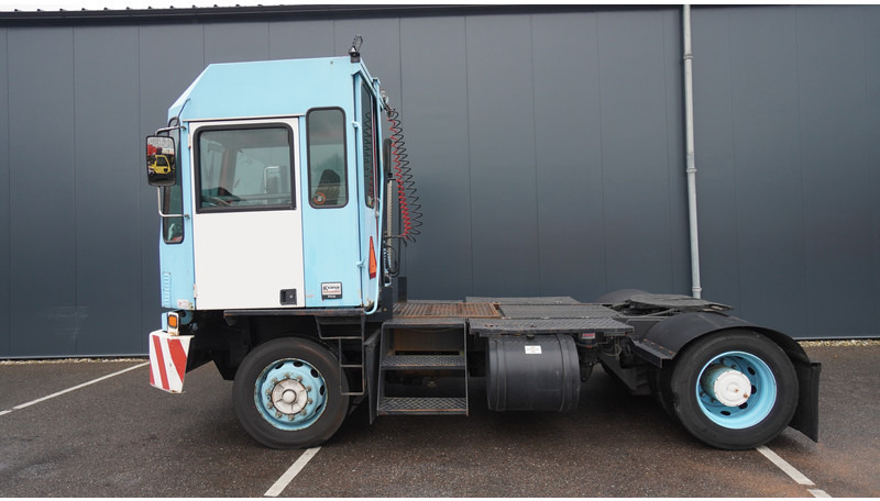 Kalmar ST 122 TERMINAL TRUCK 25 KM - Тягач: фото 1 Kalmar ST 122 TERMINAL TRUCK 25 KM - Тягач: фото 1