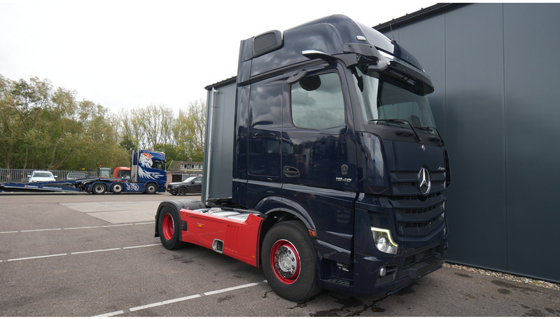 Mercedes-Benz ACTROS 1945 GIGASPACE 649.700KM - Тягач: фото 4 Mercedes-Benz ACTROS 1945 GIGASPACE 649.700KM - Тягач: фото 4