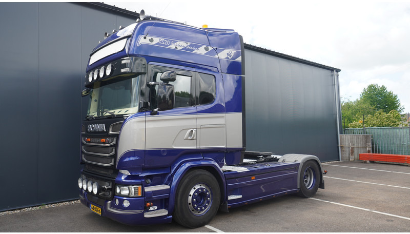 Scania R 520 V8 RETARDER TOPLINE ADR - Тягач: фото 3 Scania R 520 V8 RETARDER TOPLINE ADR - Тягач: фото 3
