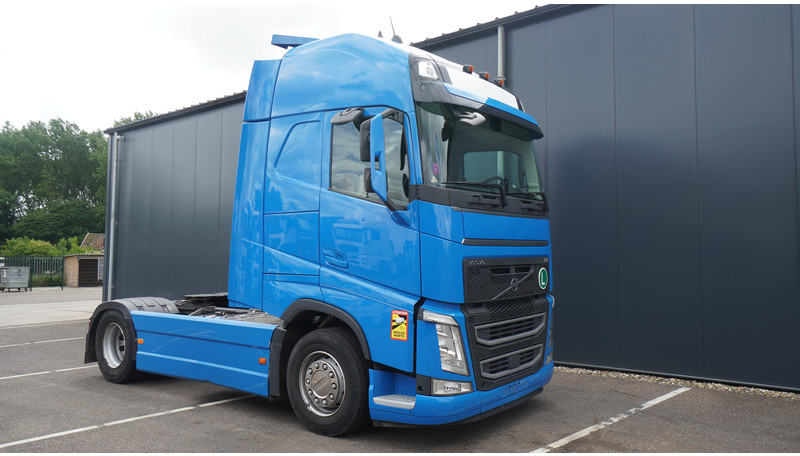 Volvo FH 460 LNG GLOBETROTTER TRUCK WITH 826.000KM - Тягач: фото 4 Volvo FH 460 LNG GLOBETROTTER TRUCK WITH 826.000KM - Тягач: фото 4