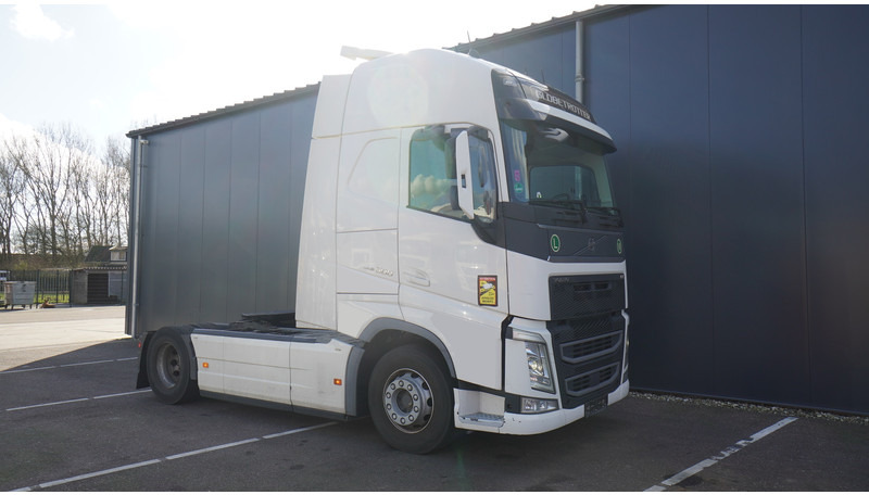 Volvo FH 500 GLOBETROTTER 847.000KM - Тягач: фото 4 Volvo FH 500 GLOBETROTTER 847.000KM - Тягач: фото 4