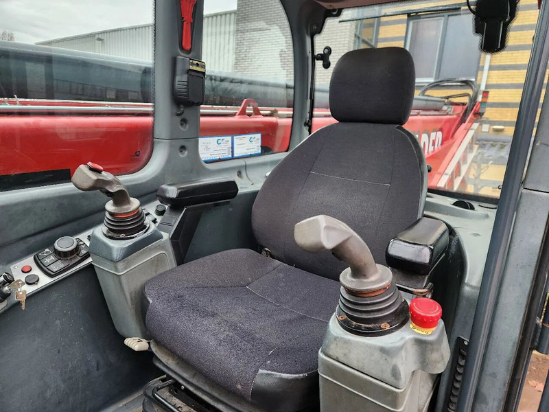 MAGNI RTH5.39S, 39m,8807H, 5000kg, 2016, Airco, Remote, Like new - Погрузчик: фото 3 MAGNI RTH5.39S, 39m,8807H, 5000kg, 2016, Airco, Remote, Like new - Погрузчик: фото 3