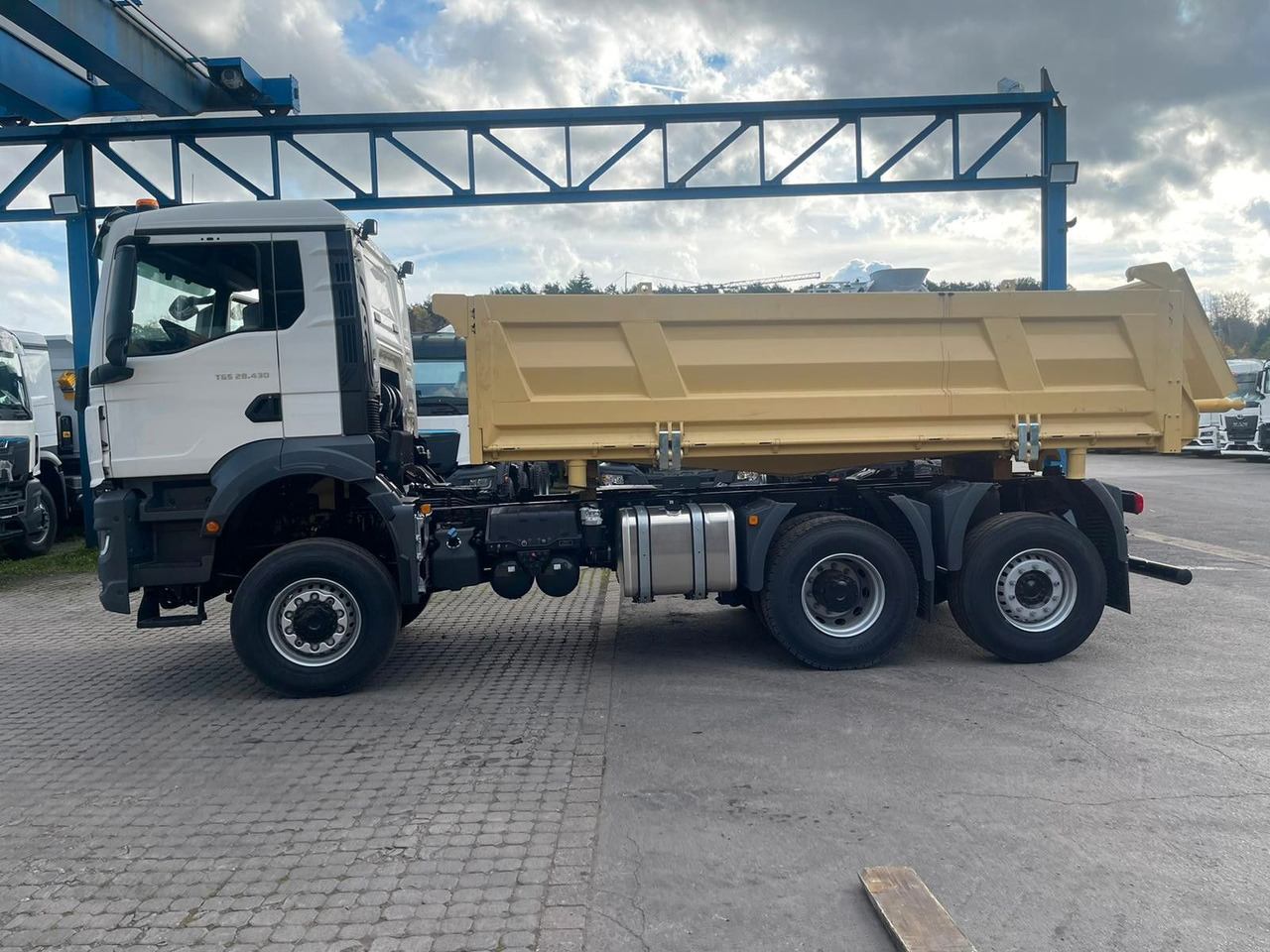 MAN TGS 28.440 6x4-4 / 3-Seiten- Kipper EuromixMTP - Самосвал: фото 2 MAN TGS 28.440 6x4-4 / 3-Seiten- Kipper EuromixMTP - Самосвал: фото 2