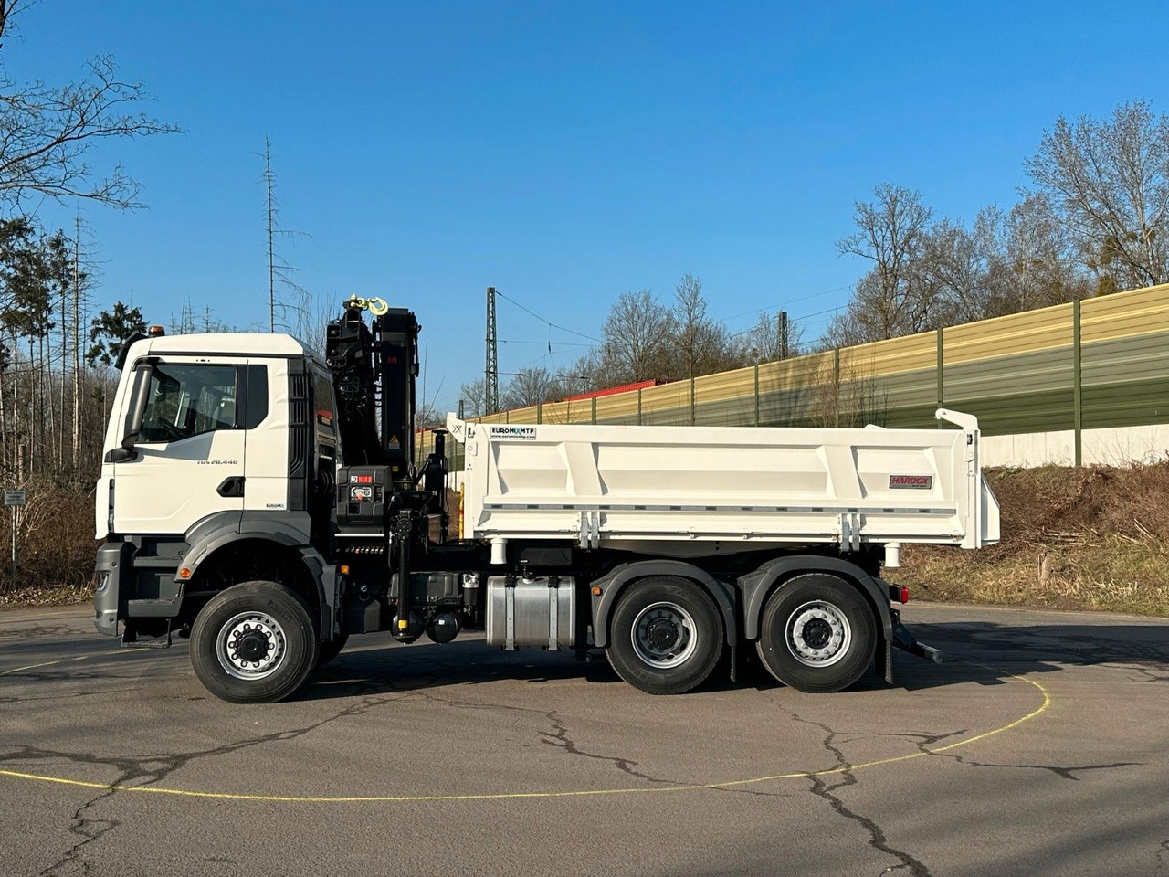 MAN TGS 28.440 6x4-4/3-Seiten- Kipper / Hiab 228-6 - Самосвал, Автоманипулятор: фото 3 MAN TGS 28.440 6x4-4/3-Seiten- Kipper / Hiab 228-6 - Самосвал, Автоманипулятор: фото 3