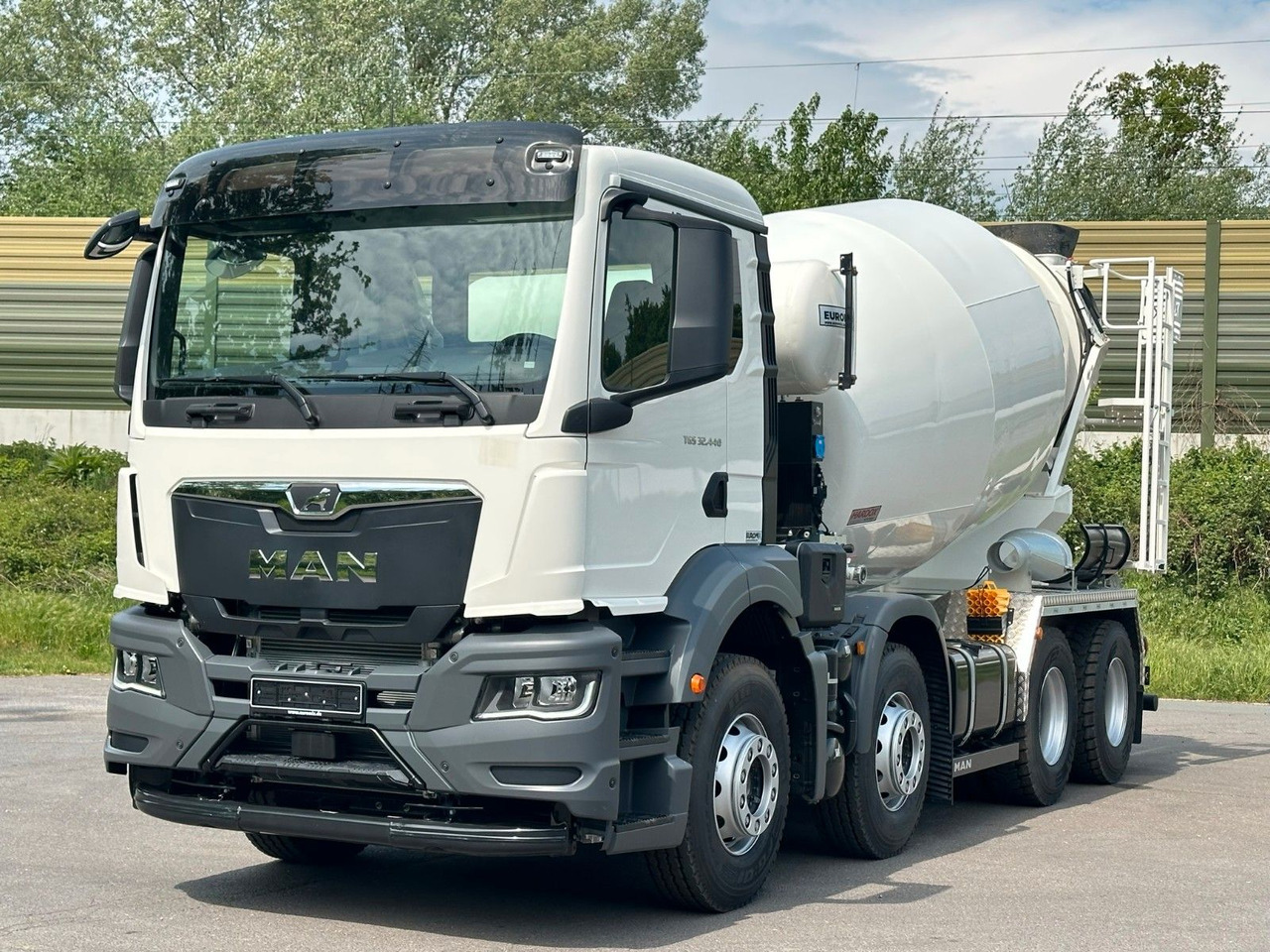 MAN TGS 32.440 8x4 / Euromix MTP EM 9 L - Автобетоносмеситель: фото 2 MAN TGS 32.440 8x4 / Euromix MTP EM 9 L - Автобетоносмеситель: фото 2