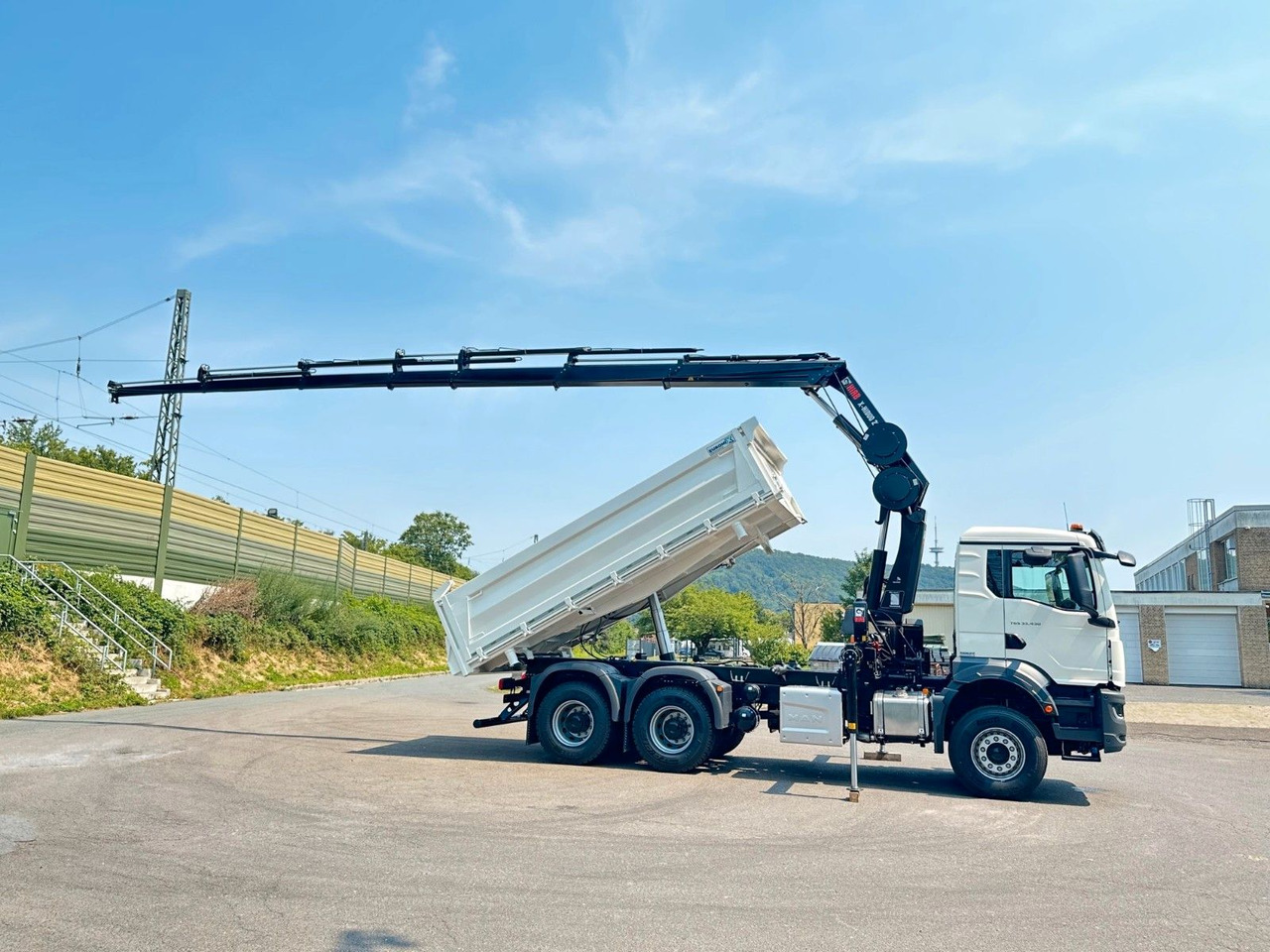MAN TGS 33.440 6x4 /3-Seiten- Kipper /  HIAB 228-6 в лизинг MAN TGS 33.440 6x4 /3-Seiten- Kipper /  HIAB 228-6: фото 9