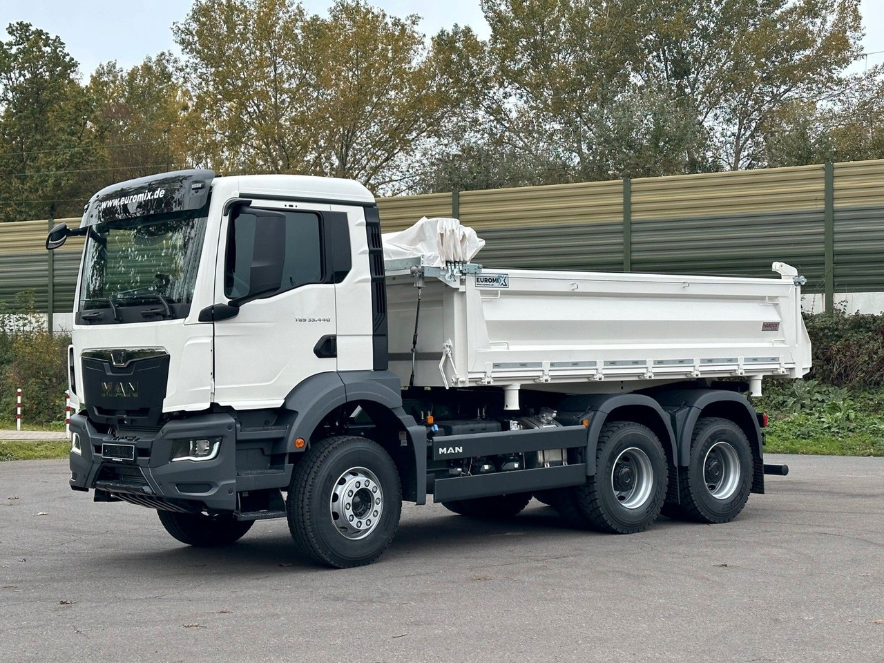 MAN TGS 33.440 6x4 /Euro6 3-Seiten-Kipper EuromixMTP - Самосвал: фото 1 MAN TGS 33.440 6x4 /Euro6 3-Seiten-Kipper EuromixMTP - Самосвал: фото 1