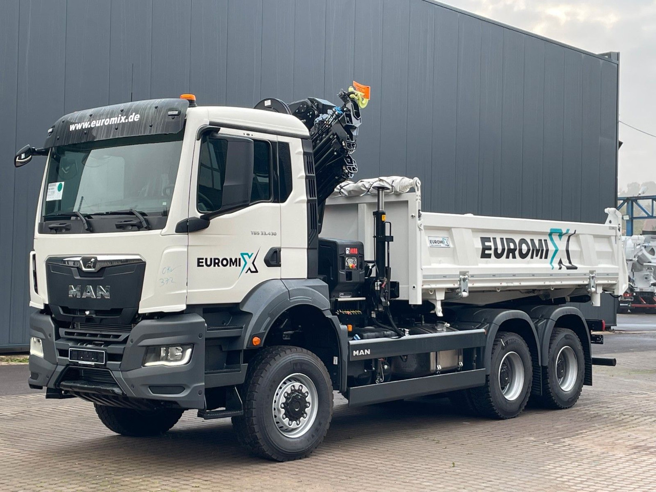 MAN TGS 33.440 6x6 /3-Seiten- Kipper / HIAB 228-6 - Самосвал, Автоманипулятор: фото 3 MAN TGS 33.440 6x6 /3-Seiten- Kipper / HIAB 228-6 - Самосвал, Автоманипулятор: фото 3