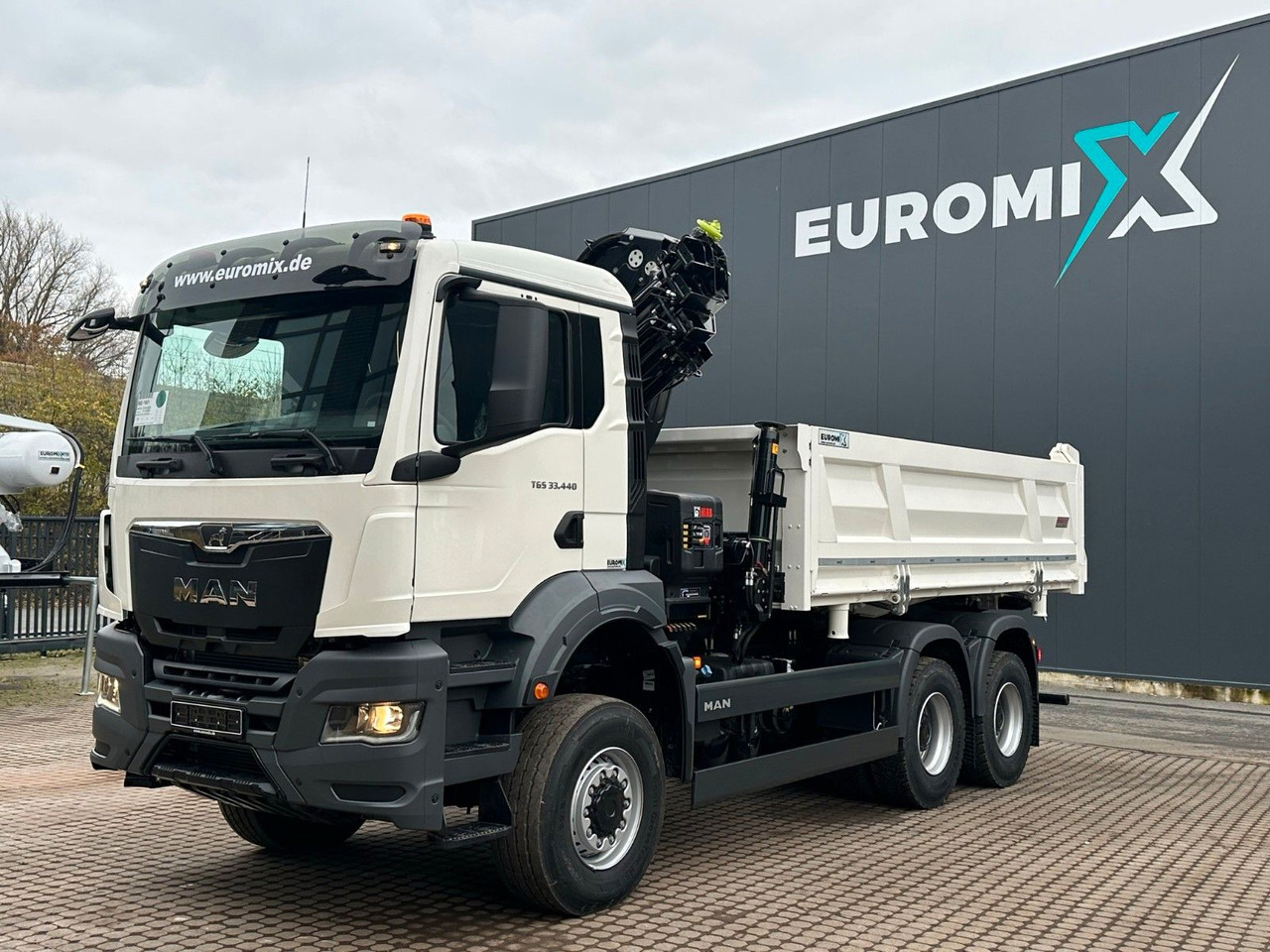 MAN TGS 33.440 6x6 /3-Seiten- Kipper / Kran HIAB 302 - Самосвал, Автоманипулятор: фото 2 MAN TGS 33.440 6x6 /3-Seiten- Kipper / Kran HIAB 302 - Самосвал, Автоманипулятор: фото 2