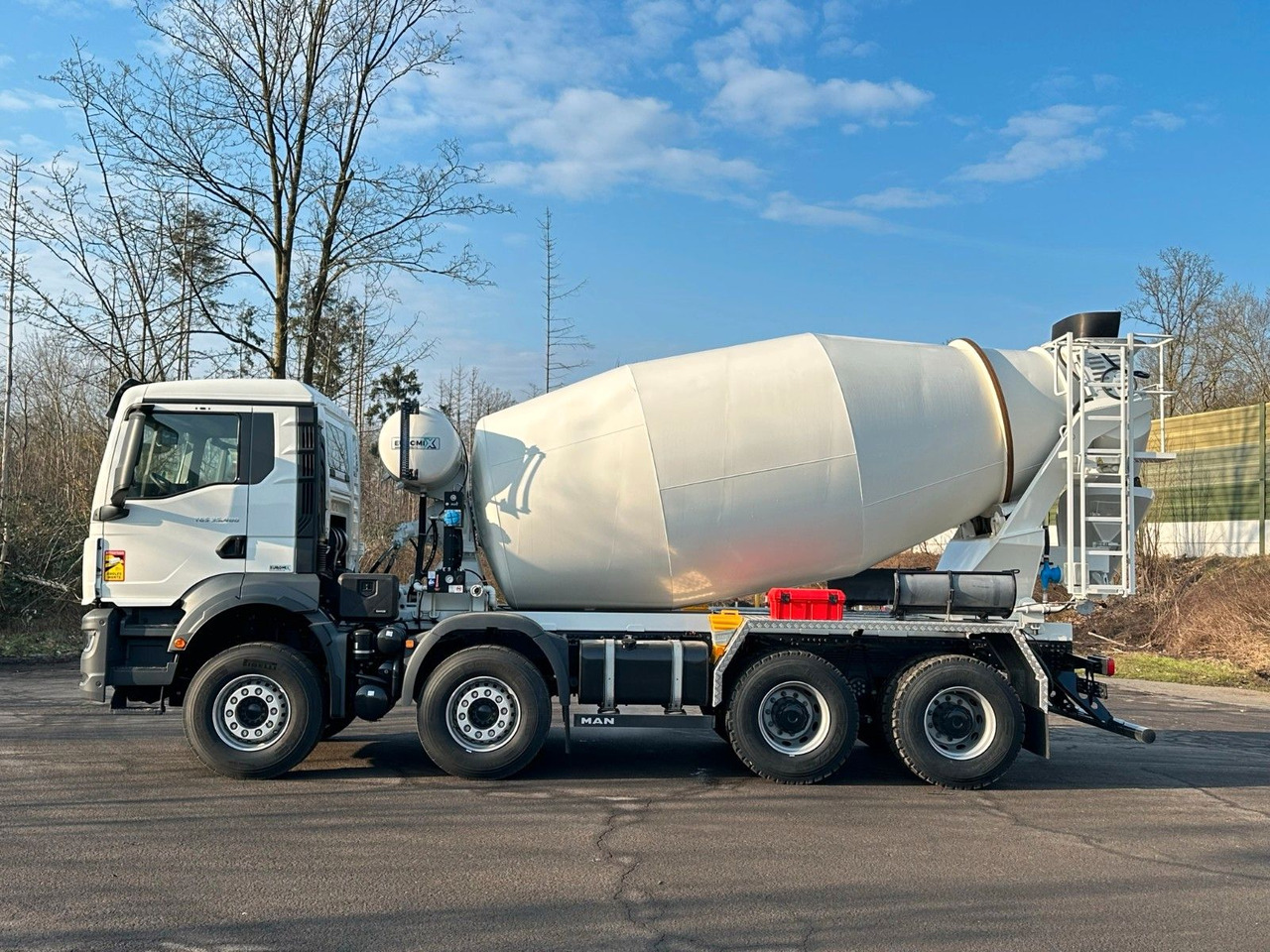 MAN TGS 37.480 8x4 EuromixMTP EM 10 L - Автобетоносмеситель: фото 3 MAN TGS 37.480 8x4 EuromixMTP EM 10 L - Автобетоносмеситель: фото 3