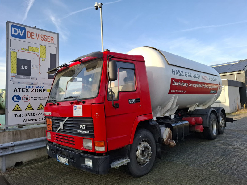 Volvo FL7 260 6x2 21550 Liter Gas tank truck ID 2.171 - Грузовик-цистерна: фото 1 Volvo FL7 260 6x2 21550 Liter Gas tank truck ID 2.171 - Грузовик-цистерна: фото 1