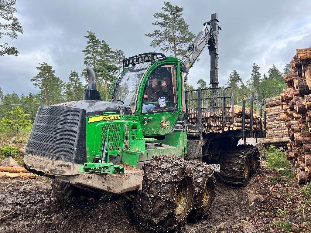John Deere 1510 G - Форвардер: фото 4 John Deere 1510 G - Форвардер: фото 4