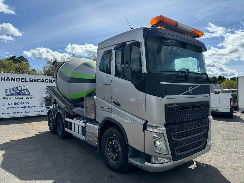 Volvo FH 460 6x2*4, Euro 6, Mixer with Hydraulic-slide, 2013 - Автобетоносмеситель: фото 1 Volvo FH 460 6x2*4, Euro 6, Mixer with Hydraulic-slide, 2013 - Автобетоносмеситель: фото 1