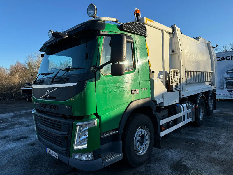 Volvo FM 330 RHD, 2-compart, & tipper, 2014 - Мусоровоз: фото 2 Volvo FM 330 RHD, 2-compart, & tipper, 2014 - Мусоровоз: фото 2