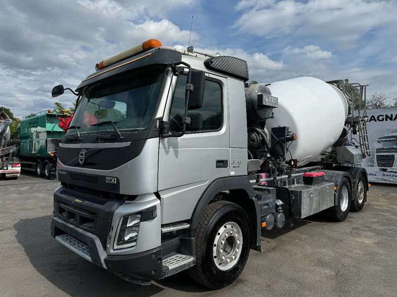 Volvo FMX 370 6x2*4, Mixer + Hydraulic-slide, 2015 - Автобетоносмеситель: фото 3 Volvo FMX 370 6x2*4, Mixer + Hydraulic-slide, 2015 - Автобетоносмеситель: фото 3
