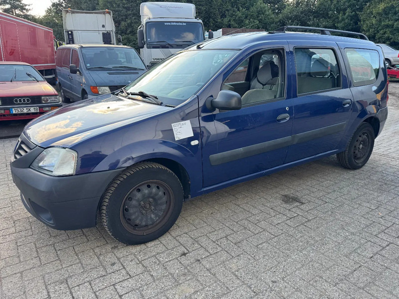 Dacia Logan **EURO 4** - Легковой автомобиль: фото 1 Dacia Logan **EURO 4** - Легковой автомобиль: фото 1