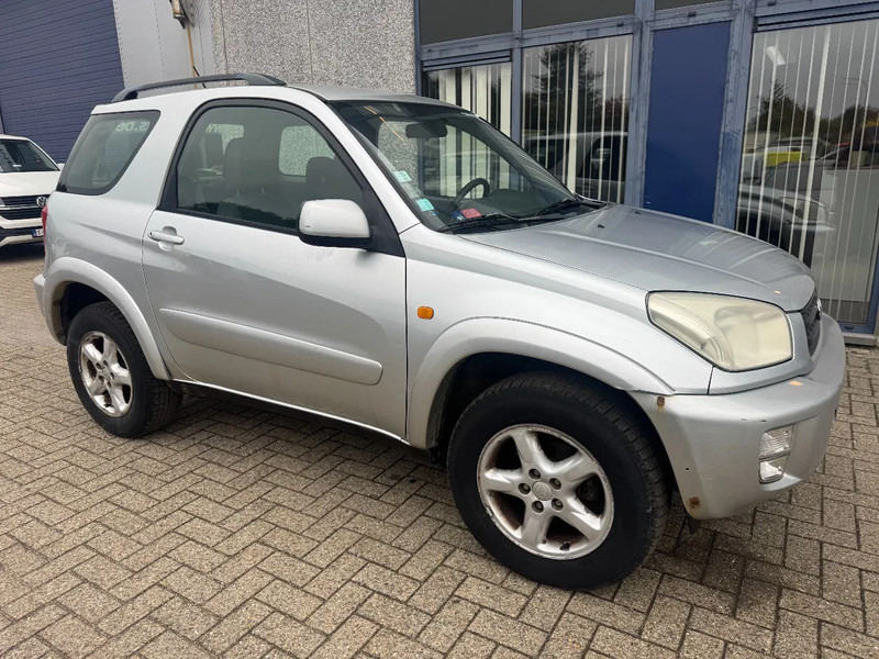 Toyota RAV4 **PETROL-AIRCO** - Легковой автомобиль: фото 3 Toyota RAV4 **PETROL-AIRCO** - Легковой автомобиль: фото 3