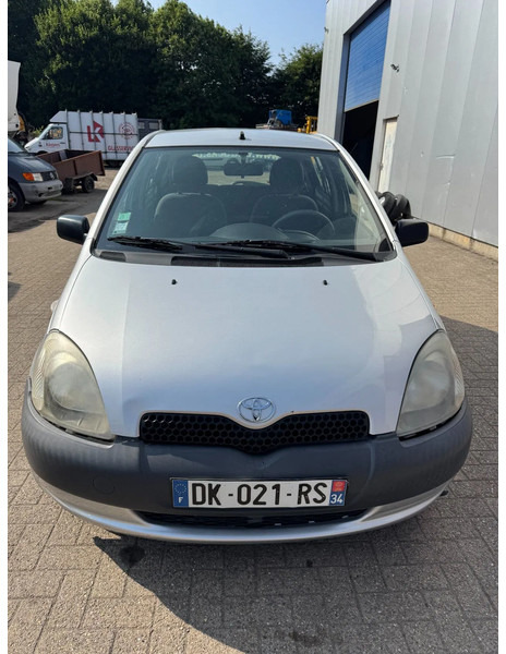 Toyota Yaris **PETROL-AIRCO** - Хэтчбек: фото 2 Toyota Yaris **PETROL-AIRCO** - Хэтчбек: фото 2