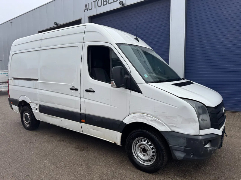 Volkswagen Crafter **TDI-EURO 5** - Цельнометаллический фургон: фото 3 Volkswagen Crafter **TDI-EURO 5** - Цельнометаллический фургон: фото 3