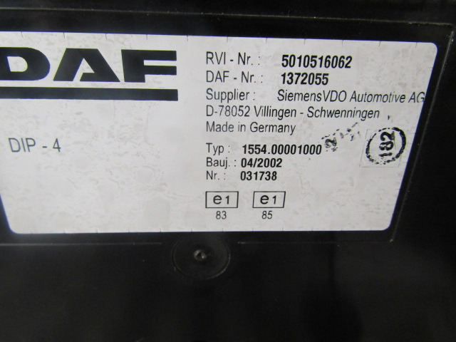 DAF CF65 CLOCK CLUSTER 1372055 - Кабина и интерьер для Грузовиков: фото 2 DAF CF65 CLOCK CLUSTER 1372055 - Кабина и интерьер для Грузовиков: фото 2