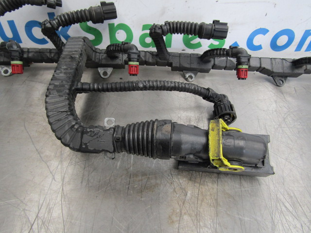 DAF XF 105 PACCAR INJECTOR/ECU HARNESS P/NO 1696501/00 - Электрическая система для Грузовиков: фото 1 DAF XF 105 PACCAR INJECTOR/ECU HARNESS P/NO 1696501/00 - Электрическая система для Грузовиков: фото 1
