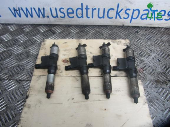 ISUZU NQR 4HK1 5.2 ENGINE SET OF INJECTORS ‘DENSO’ - Подготовка топлива для Грузовиков: фото 1 ISUZU NQR 4HK1 5.2 ENGINE SET OF INJECTORS ‘DENSO’ - Подготовка топлива для Грузовиков: фото 1