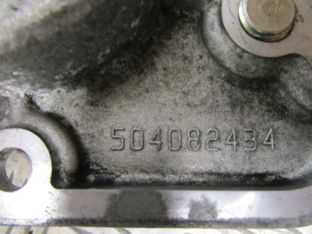 IVECO DAILY 3.0 FRONT TIMING COVER P/NO 504082434 - Двигатель и запчасти для Грузовиков: фото 2 IVECO DAILY 3.0 FRONT TIMING COVER P/NO 504082434 - Двигатель и запчасти для Грузовиков: фото 2