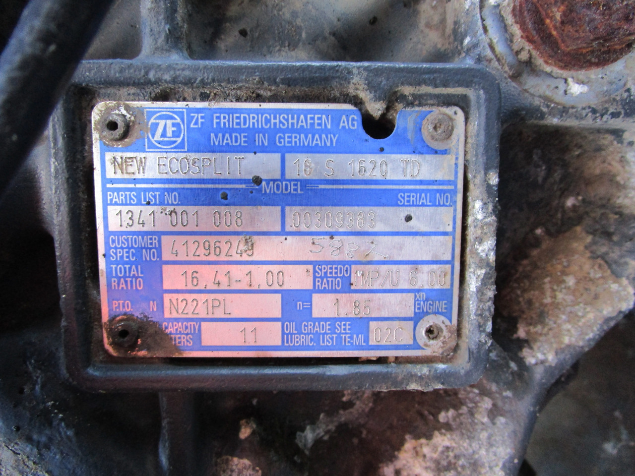IVECO TREKKER ZF 16 SPEED MANUAL GEARBOX 16S 1620TD - Коробка передач для Грузовиков: фото 2 IVECO TREKKER ZF 16 SPEED MANUAL GEARBOX 16S 1620TD - Коробка передач для Грузовиков: фото 2