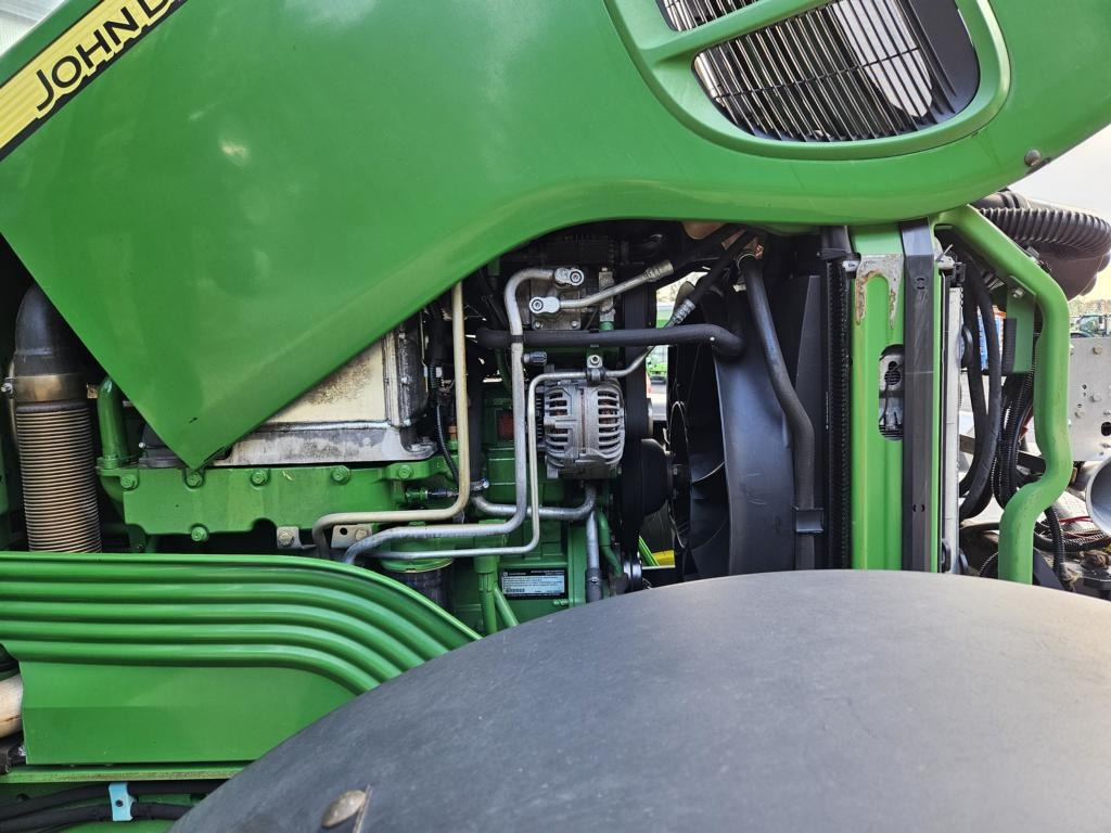 John Deere 6630 Premium - Трактор: фото 2 John Deere 6630 Premium - Трактор: фото 2