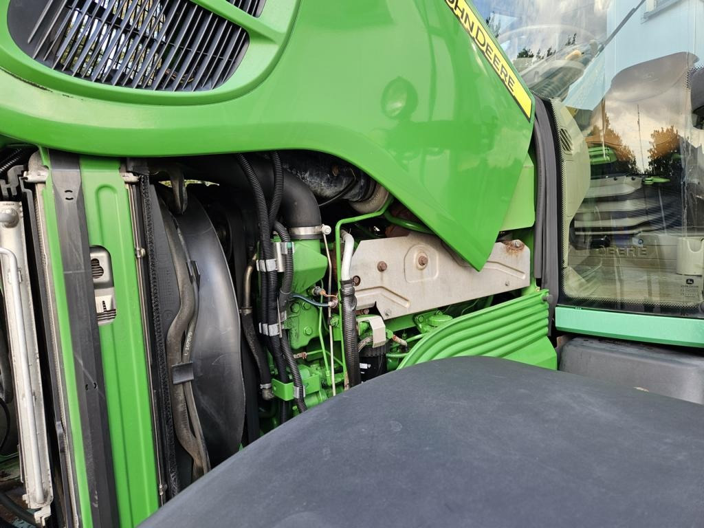 John Deere 6630 Premium - Трактор: фото 5 John Deere 6630 Premium - Трактор: фото 5