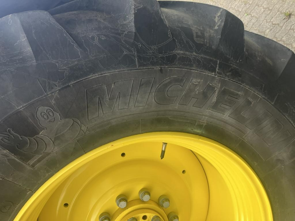 Трактор John Deere 6R185: фото 7