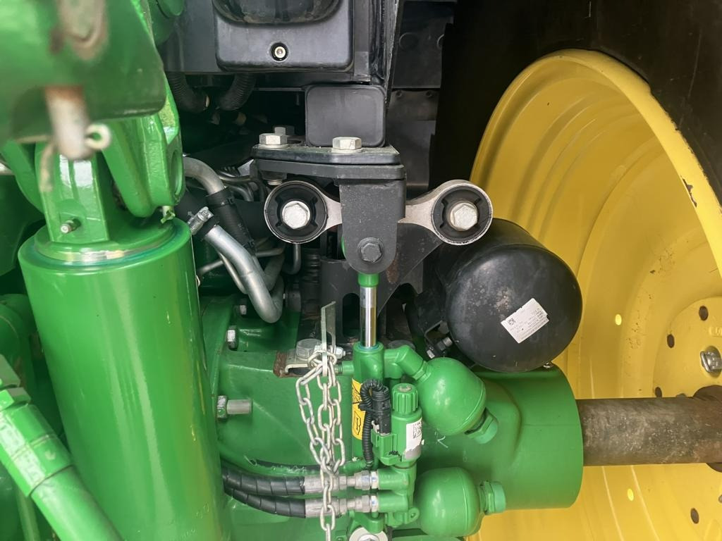 Трактор John Deere 6R185: фото 16