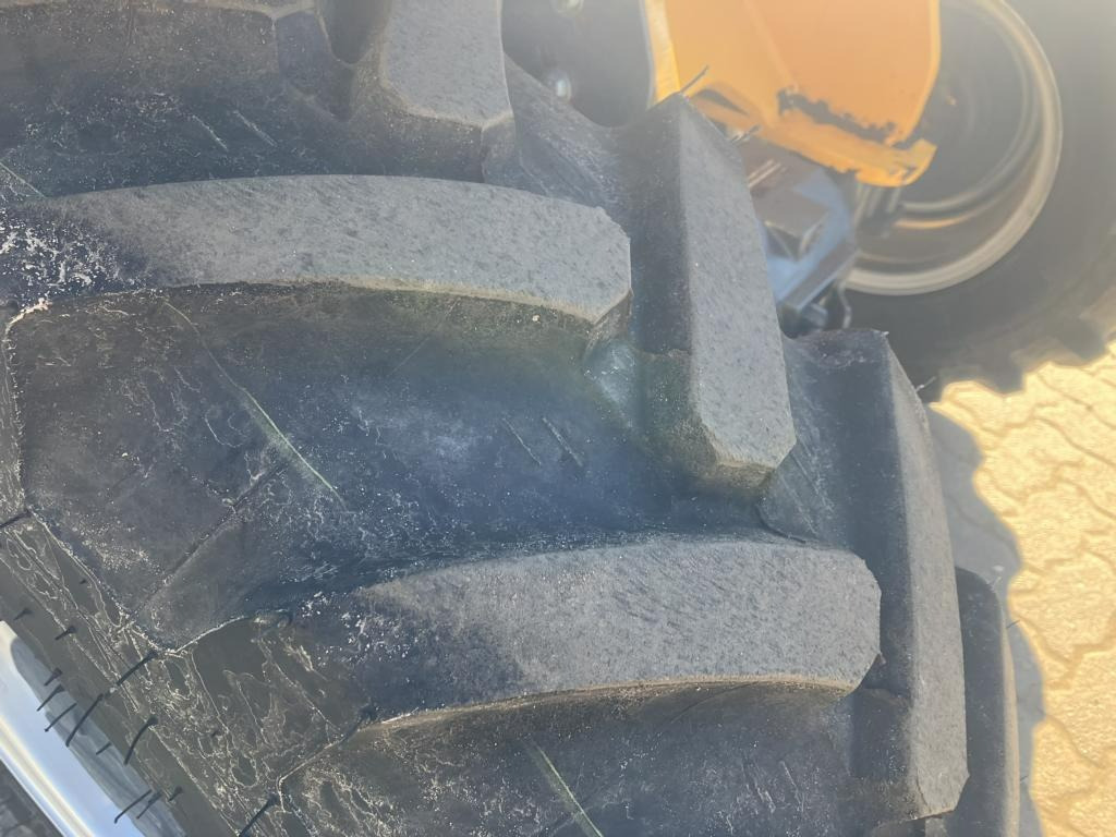 MECALAC AX 850 - Колёсный погрузчик: фото 4 MECALAC AX 850 - Колёсный погрузчик: фото 4