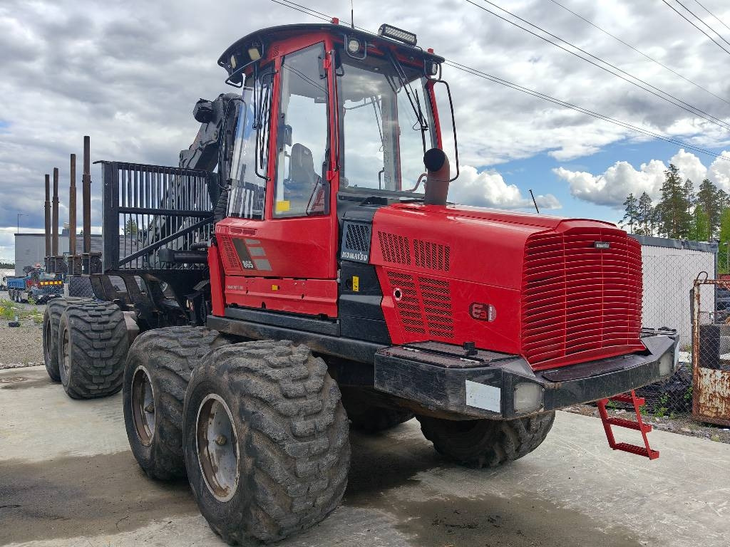 Komatsu 865 - Форвардер: фото 2 Komatsu 865 - Форвардер: фото 2