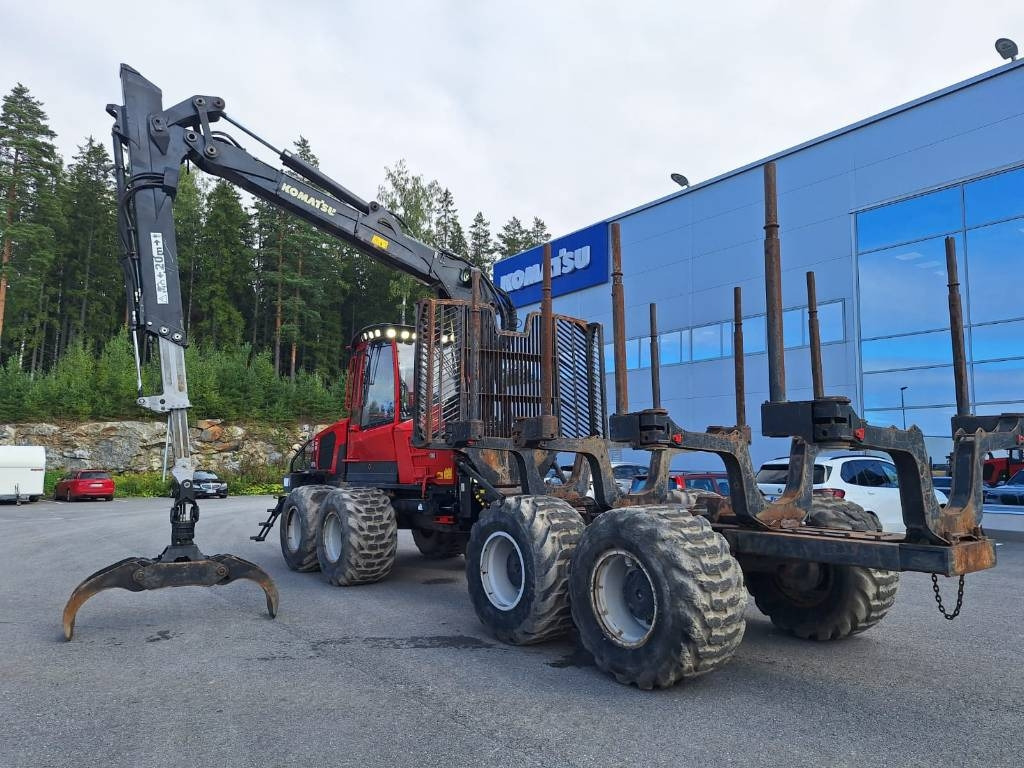 Komatsu 875 - Форвардер: фото 3 Komatsu 875 - Форвардер: фото 3