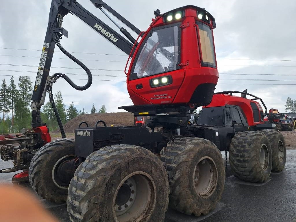 Komatsu 931XC - Харвестер: фото 1 Komatsu 931XC - Харвестер: фото 1