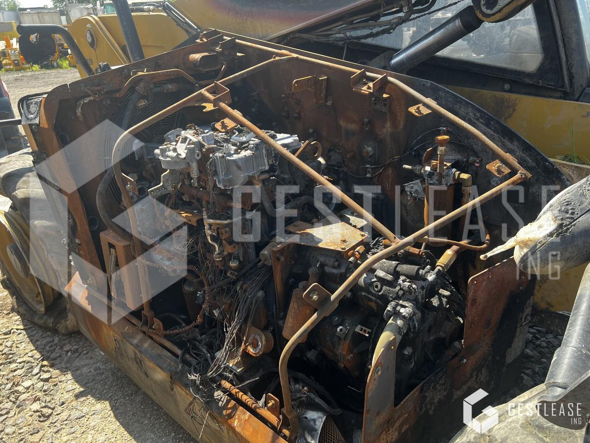 Телескопический погрузчик Caterpillar TH 337 C: фото 6 Телескопический погрузчик Caterpillar TH 337 C: фото 6