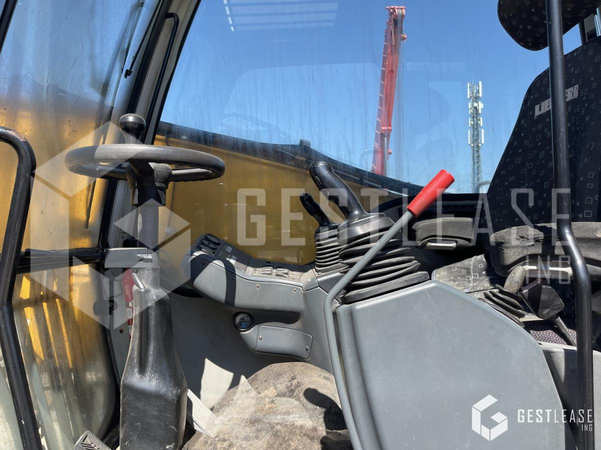 Колёсный экскаватор Liebherr A316: фото 7 Колёсный экскаватор Liebherr A316: фото 7