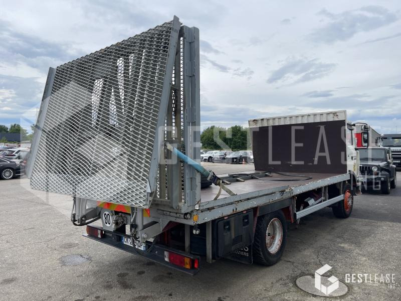 Renault Midlum 140.13 - Грузовик бортовой/ Платформа: фото 2 Renault Midlum 140.13 - Грузовик бортовой/ Платформа: фото 2