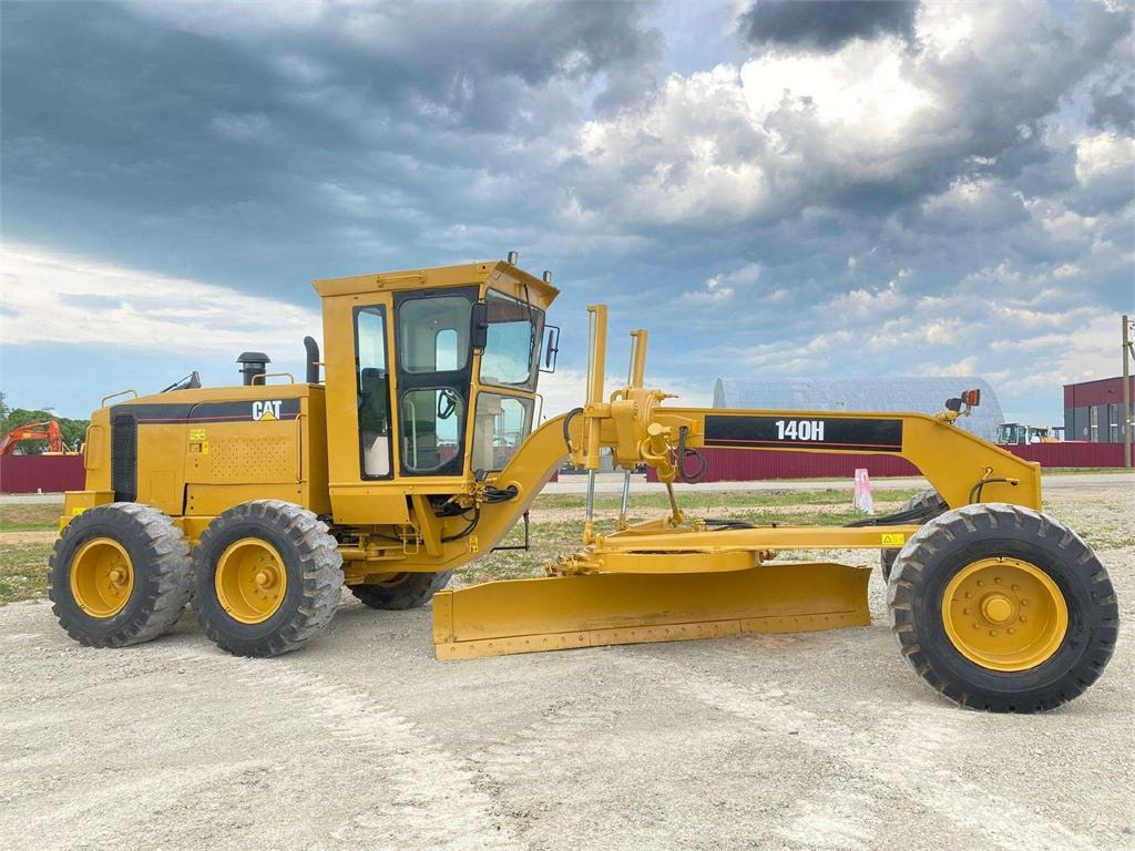 CAT 140 H  - Грейдер: фото 2 CAT 140 H  - Грейдер: фото 2