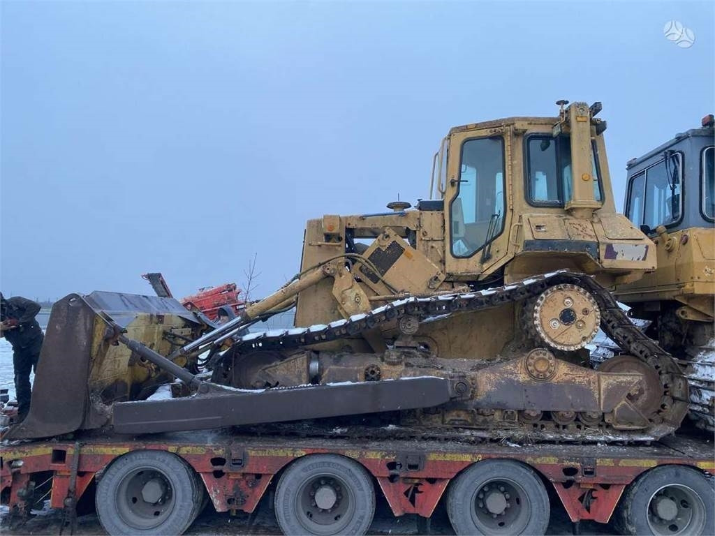 CAT D5H XL - Бульдозер: фото 1 CAT D5H XL - Бульдозер: фото 1