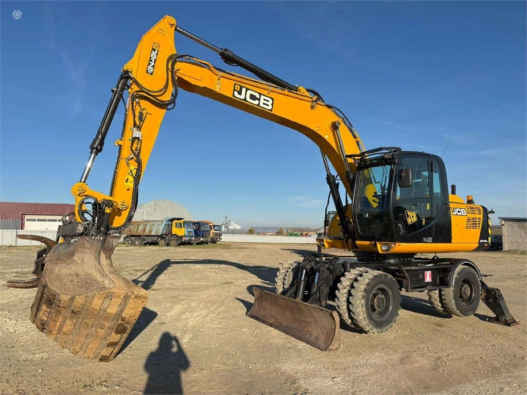 JCB JS 175 W T4i ENGCON + GRAPPLE - Колёсный экскаватор: фото 1 JCB JS 175 W T4i ENGCON + GRAPPLE - Колёсный экскаватор: фото 1