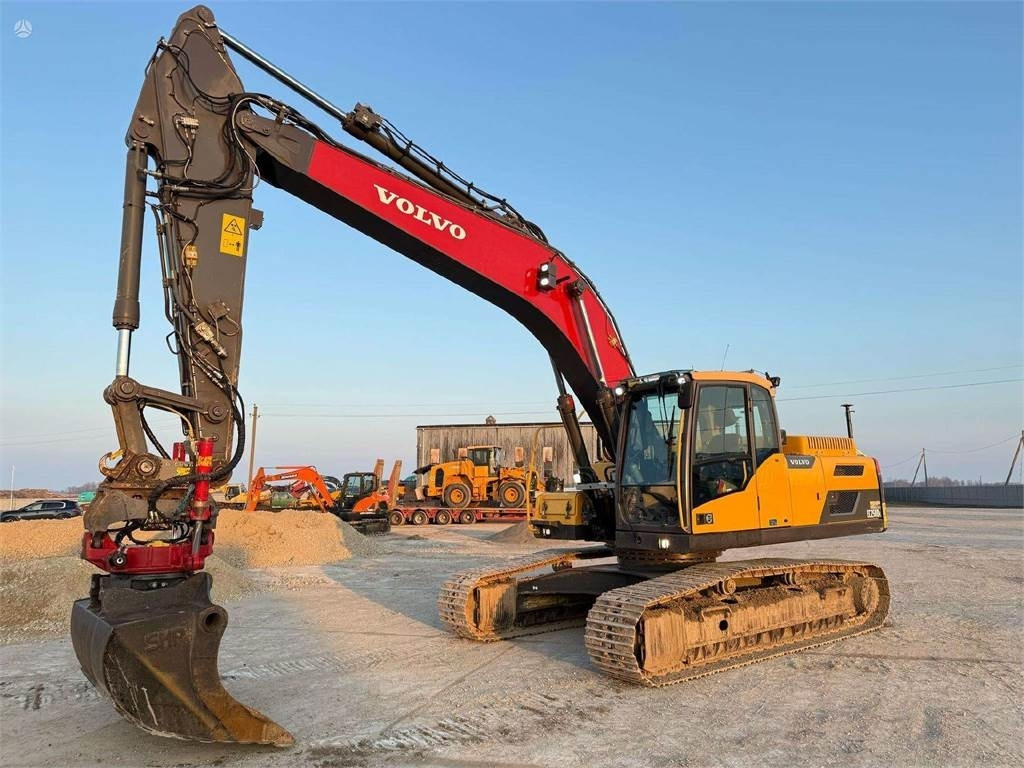 Volvo EC 250 DL 3D GPS + ROTOTILT - Гусеничный экскаватор: фото 3 Volvo EC 250 DL 3D GPS + ROTOTILT - Гусеничный экскаватор: фото 3