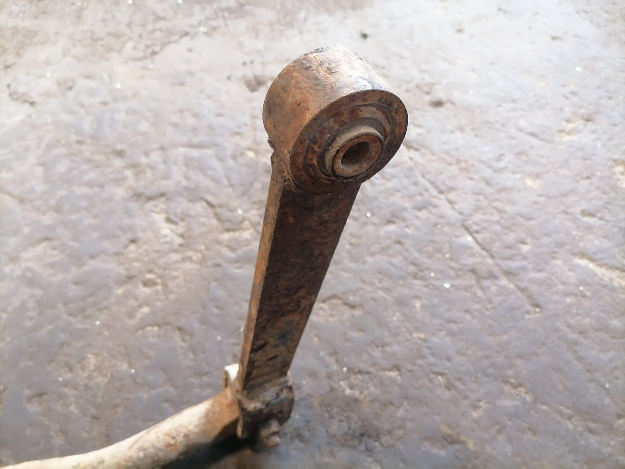 MAN Anti-roll bar 81437156074 - Стабилизатор поперечной устойчивости для Грузовиков: фото 4 MAN Anti-roll bar 81437156074 - Стабилизатор поперечной устойчивости для Грузовиков: фото 4