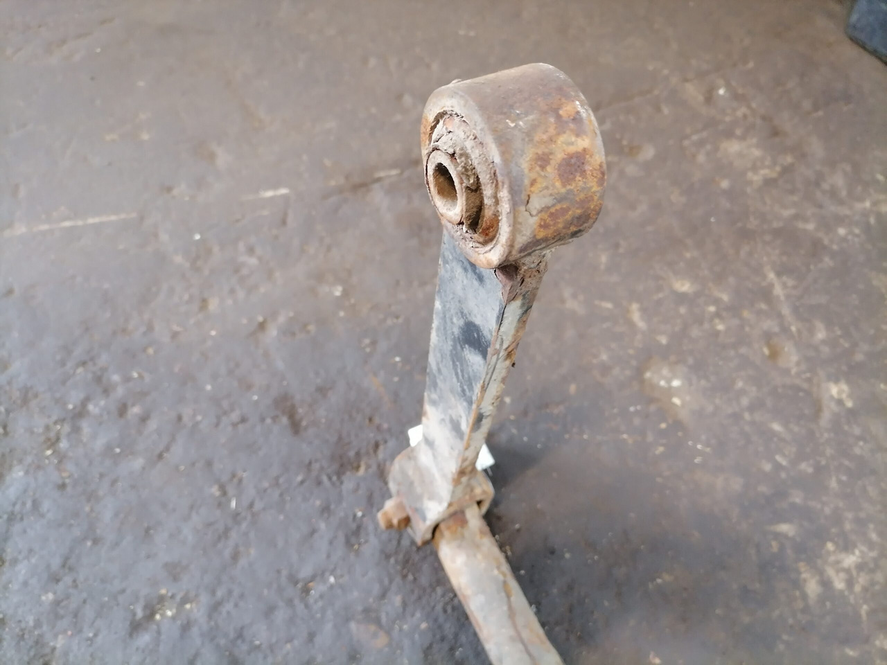 MAN Anti-roll bar 81437156074 - Стабилизатор поперечной устойчивости для Грузовиков: фото 3 MAN Anti-roll bar 81437156074 - Стабилизатор поперечной устойчивости для Грузовиков: фото 3