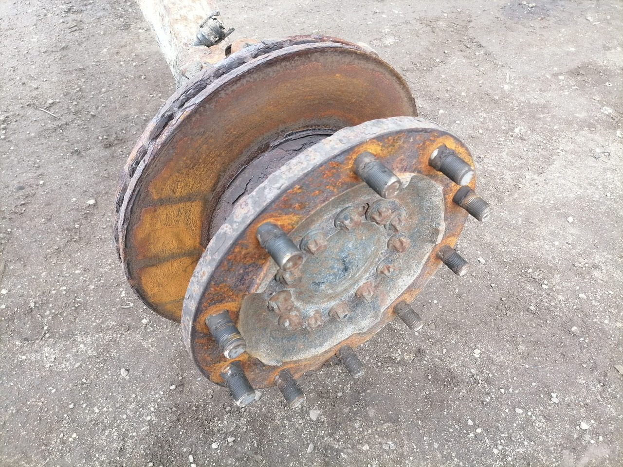 MAN Axel housing 81441013143 - Передняя ось для Грузовиков: фото 4 MAN Axel housing 81441013143 - Передняя ось для Грузовиков: фото 4