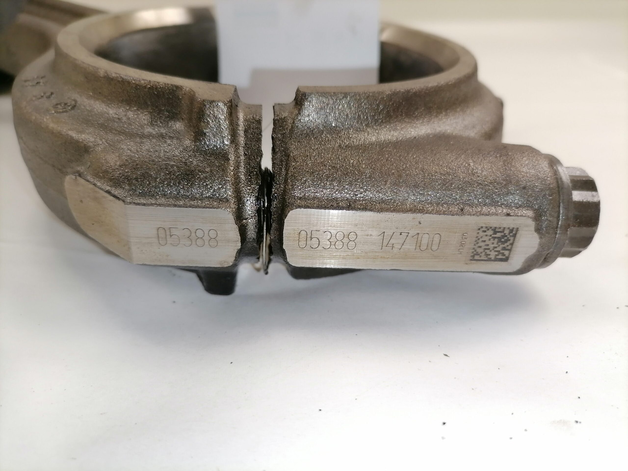Mercedes-Benz Connecting rod + piston A4710371601 - Поршень/ Кольцо/ Втулка для Грузовиков: фото 5 Mercedes-Benz Connecting rod + piston A4710371601 - Поршень/ Кольцо/ Втулка для Грузовиков: фото 5
