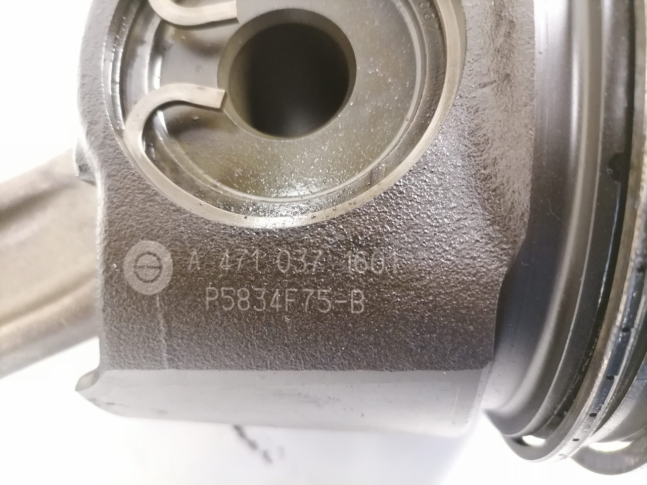 Mercedes-Benz Connecting rod + piston A4710371601 - Поршень/ Кольцо/ Втулка для Грузовиков: фото 5 Mercedes-Benz Connecting rod + piston A4710371601 - Поршень/ Кольцо/ Втулка для Грузовиков: фото 5