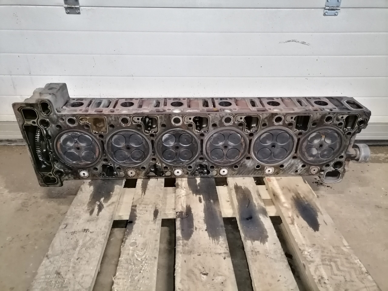 Mercedes-Benz Cylinder head A4710102720 - Головка блока для Грузовиков: фото 2 Mercedes-Benz Cylinder head A4710102720 - Головка блока для Грузовиков: фото 2